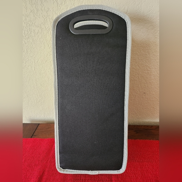 Insulated Wine Tote Carrier - Picture 4 of 9
